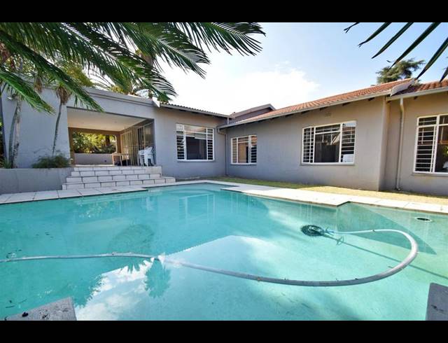 3 BEDROOM HOUSE FOR SALE IN GALLO MANOR